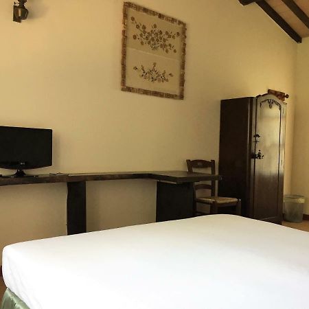 Casale Ai Poggi Guest House Orbetello Bagian luar foto