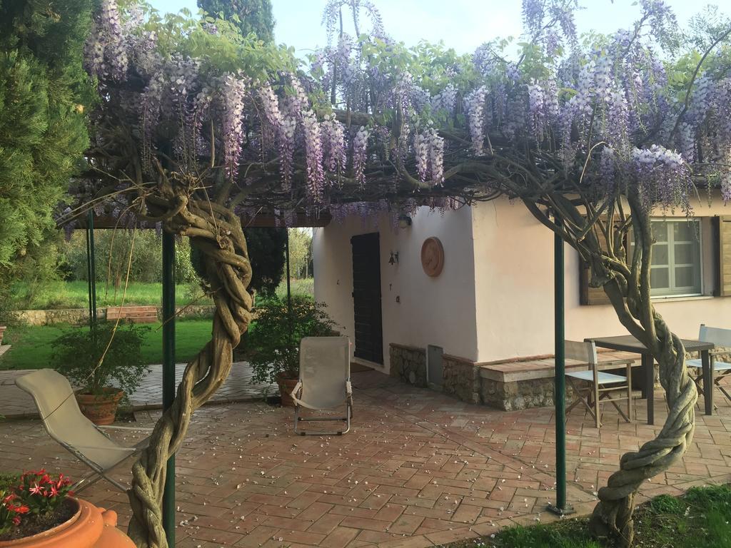 Casale Ai Poggi Guest House Orbetello Bagian luar foto